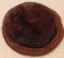 cappello di  visone fatto da sarta 