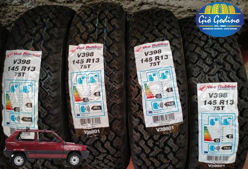 Treno gomme tassellate - treno,