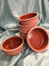 Pentola in argilla da cucina