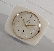 elegante orologio meccanico in