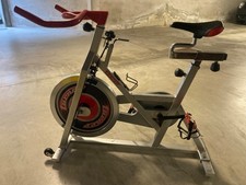 SPIN BIKE A CATENA BICI DA SPINNING  MARCA TURNER CON VOLANO DA 22Kg  