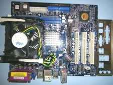 ASRock   P4VM800 +CPU  TESTATA FUNZIONANTE