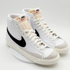 Nike Blazer Mid 77 Sneakers