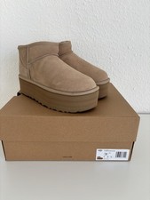 Scarpe da barca beige sabbia