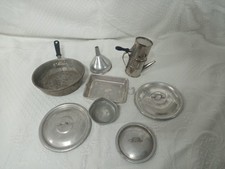 LOTTO GIOCATTOLI STOVIGLIE PER CUCINA IN LATTA/ ALLUMINIO GIOCO D'EPOCA VINTAGE