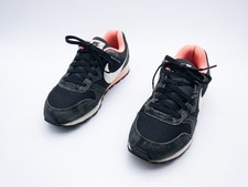 Nike MD Runner 2 Sneaker