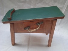 SGABELLO DA LUSTRASCARPE