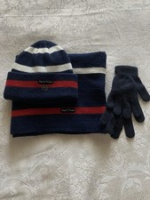 Set 4pz, Scaldacollo , Cappello e Guanti, Usato
