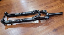 Fox Fork 32 Step-Cast