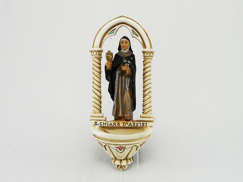 Acquasantiera con santa chiara - con,