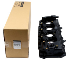 Coperchio valvola originale Renault Master II 3.0 DCI 7701057896