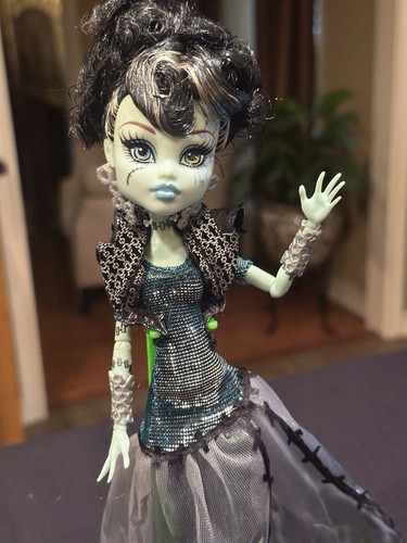 Monster high frankie stein - high,