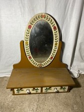 Particolare specchiera vintage