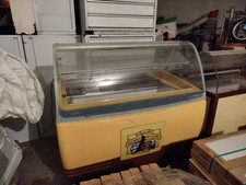 Banchi frigo gelateria,-usati da riparare