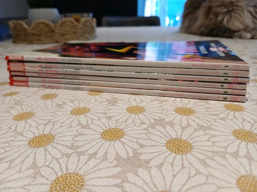 Marvel graphic novel - marvel,