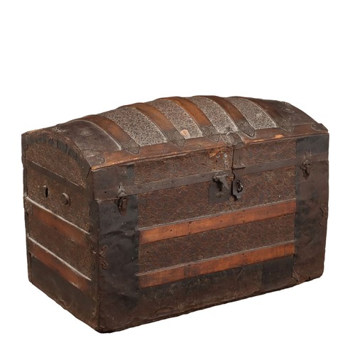 Baule neorinascimentale antico - neorinascimentale,