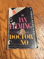 Bond 007: Doctor No by Ian