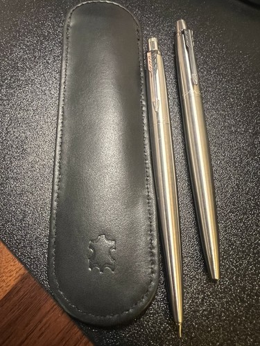 Silver trim parker set - silver,
