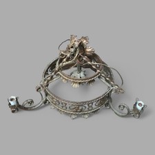 Lampadario In Ferro Decorato
