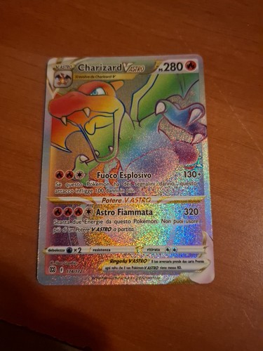Carte pokèmon charizard - pokèmon,