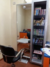 arredamento parrucchiere poltrona pompa idraulica specchio armadietto 