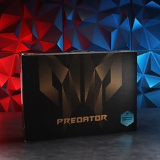 Acer Predator Helios 18 //