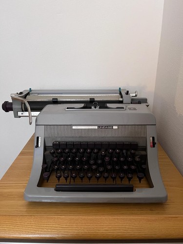 Olivetti macchina scrivere - olivetti,