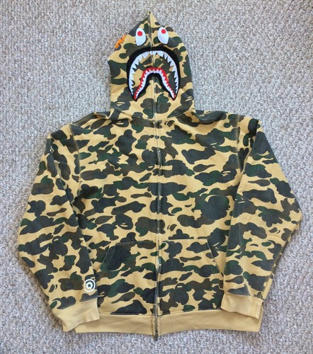 Bathing ape 1st camo shark - ape,