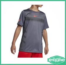 T.shirt Nike court Rafa junior