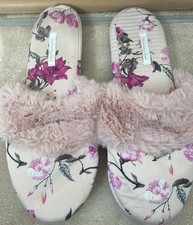 Victoria's Secret Signature