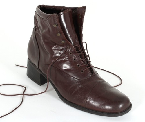 Stivaletti scarpe con lacci
