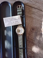 montre commémorative