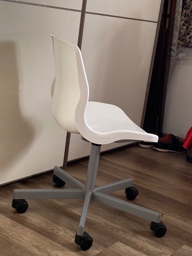Sedia ufficio con ruote - ufficio, nuova