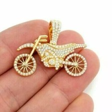 Splendido ciondolo a forma di bici taglio tondo simulato diamante placcato oro giallo 14k