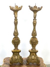 Coppia torcieri porta cero candelabri XVIII secolo legno e ottone sbalzato