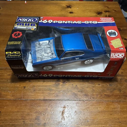 Auto radiocomandata pontiac - auto,