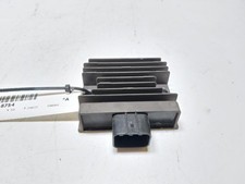 SH868AA REGOLATORE DI TENSIONE