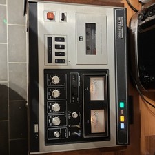 Lettore cassette stereo