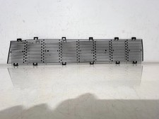 Griglia inferiore anteriore