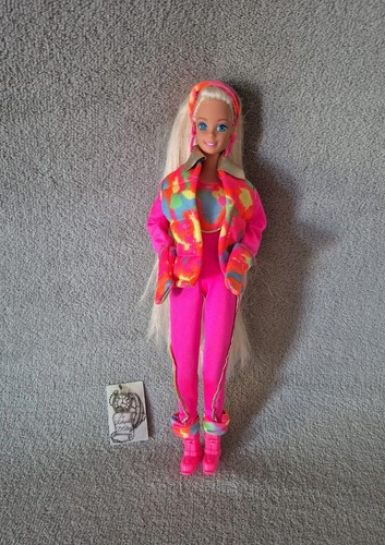 Barbie avec ensemble ski - , fun