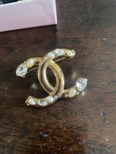 orecchini chanel bigiotteria