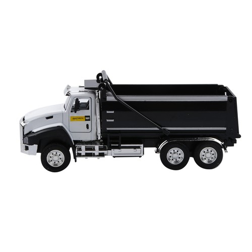 Camion con cassone ribaltabile