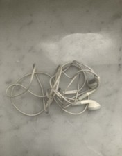 Apple Auricolari EarPods con Connettore Lightning - Bianchi Usati 2 Volte
