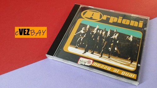 Arpioni in mezzo - -,