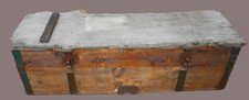 ANTICO BAULE MILITARE in Legno