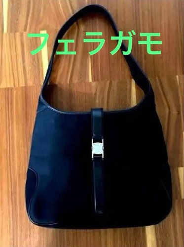 Borsa tracolla ferragamo - borsa,