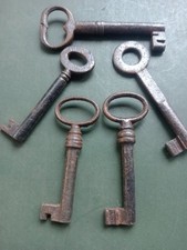 CHIAVE ANTICA Forgiata a Mano Lotto 5 Chiavi Femmine Originale epoca Ossola 