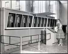 Foto vintage Dizionario Elettronico Larousse Ft 2030 - Stampa 21x27 cm