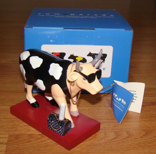 Cow parade fashion bull - cow, parade,