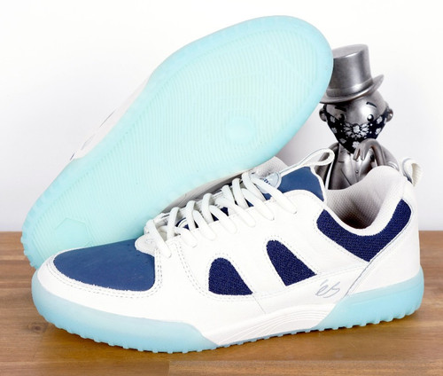 és skateboard footwear - és,